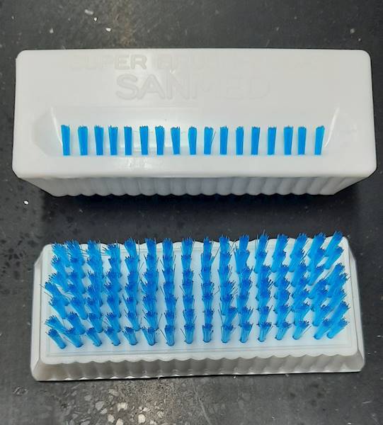 Szczoteczka Chirurgiczna SUPER BRUSH 300X