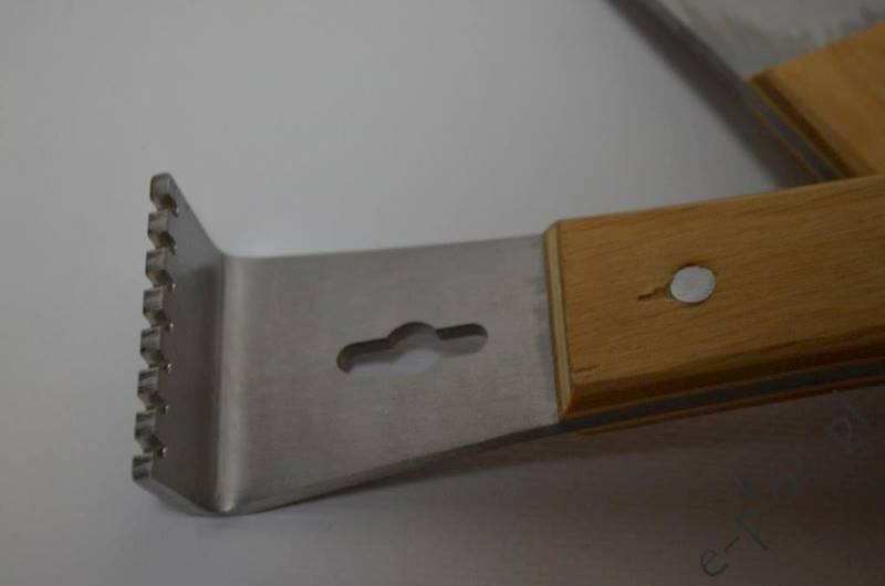 Dłuto pasieczne skrobak w oprawie drewnianej 200mm