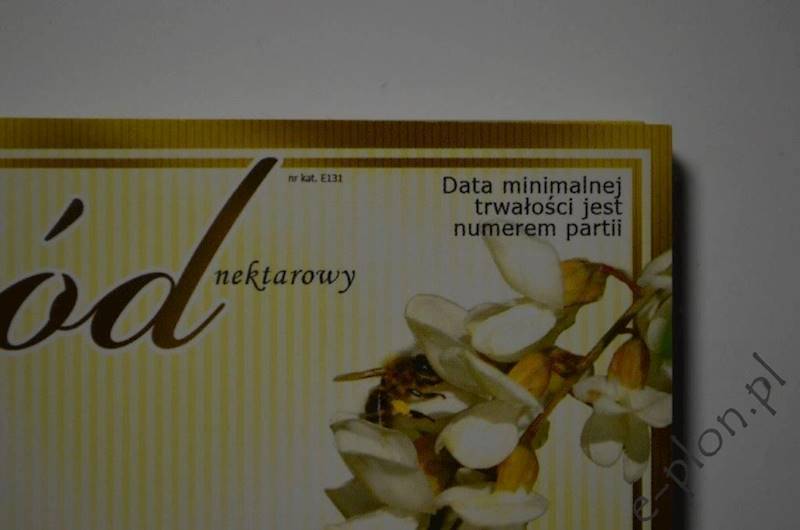 Etykieta samoprzylepna duża akacja E131