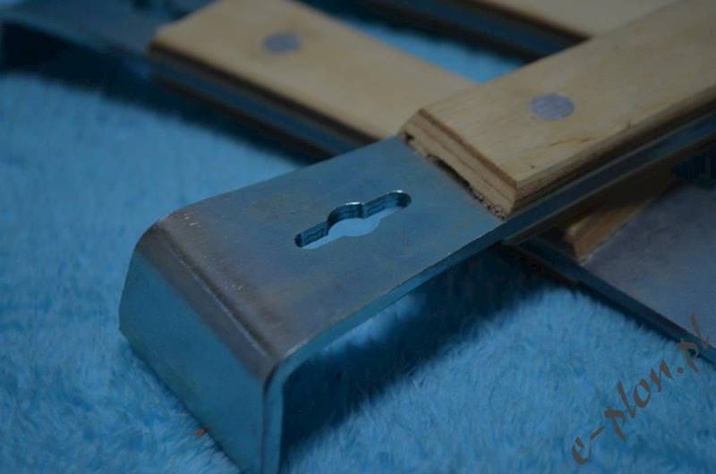 Dłuto pasieczne w oprawie drewnianej 185 mm