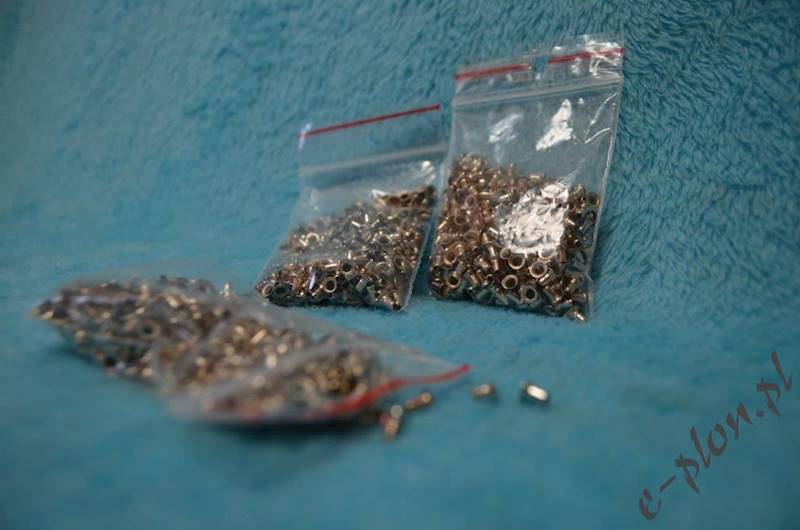 Przelotka metalowa na drut 500szt