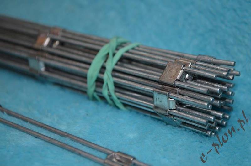 Beleczki odstępnikowe metalowe Warszawskie Poszerz