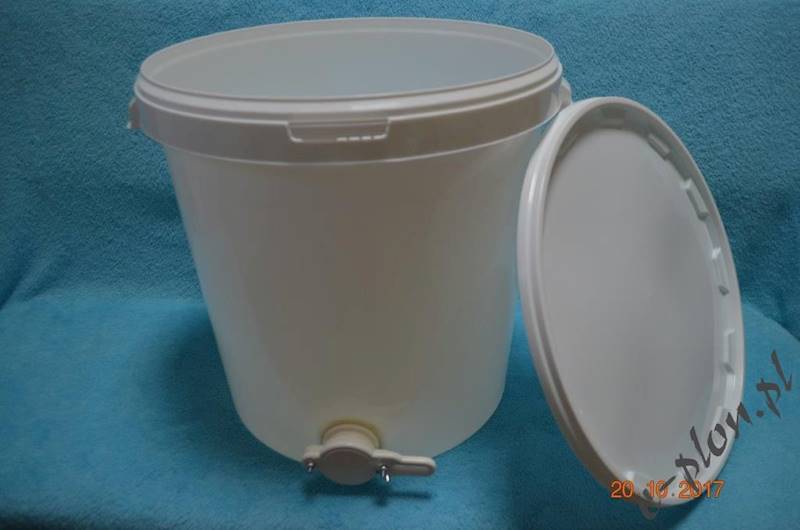 Wiadro pojemnik do miodu z zaworem / 30 l /