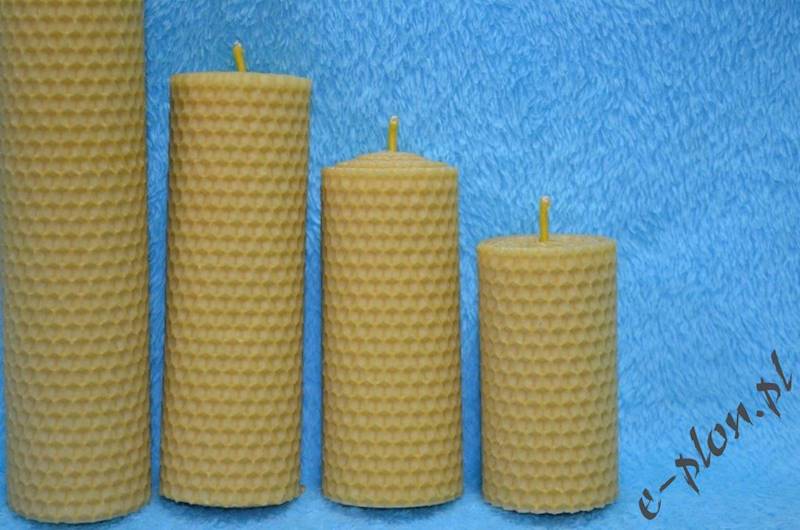 Świeca woskowa z węzy, 10 cm / S21