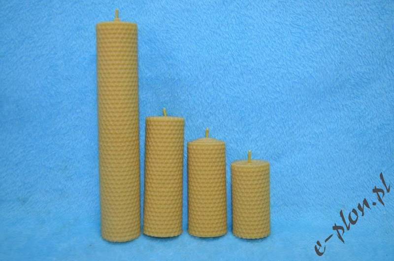 Świeca woskowa z węzy, 13 cm / S22