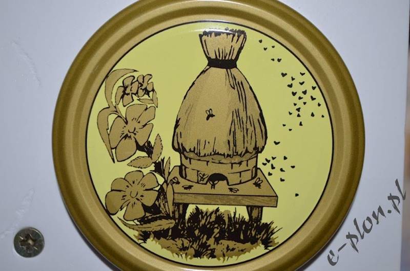 Zakrętka FI 82 – wzór nr 21 ( 1 kpl = 300 sztuk ) 