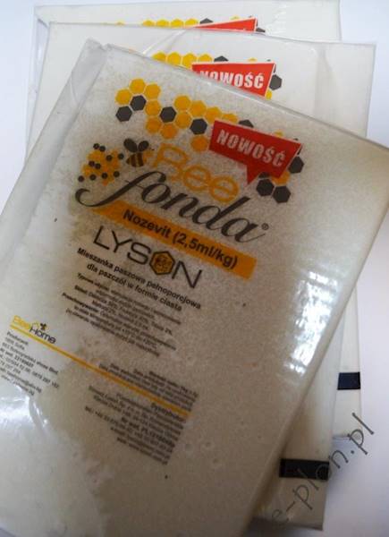 NOWOŚĆ! Pasza dla pszczół - ciasto z dodatkiem Nozevit 2,5ml/kg