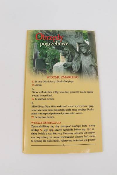Obrzędy pogrzebu  05/106 