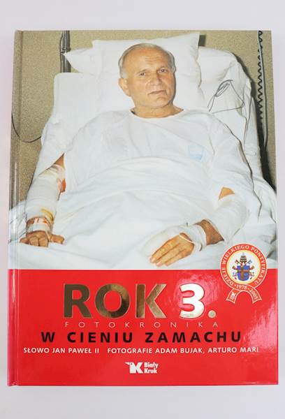 ROK 3. SUBSKRYPCJA W Cieniu Zamachu