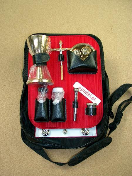 Walizka kapłańska 913(1913)