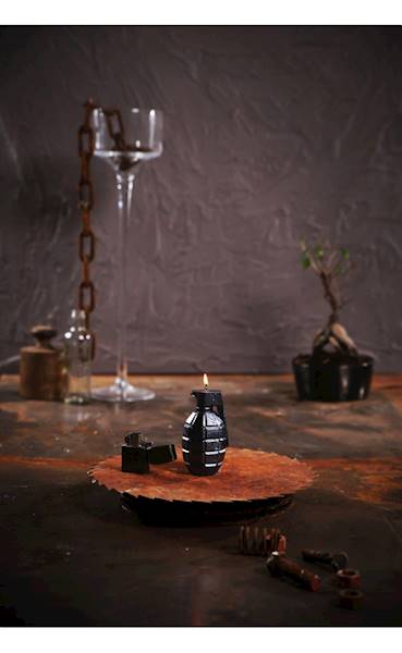 Świeca Candle Grenade Steel