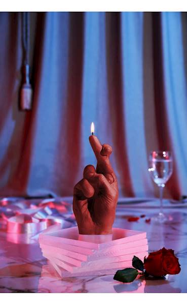 Świeca Candle Hand CRS Red