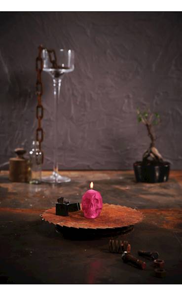 Świeca Candle Skull Small Dark Pink