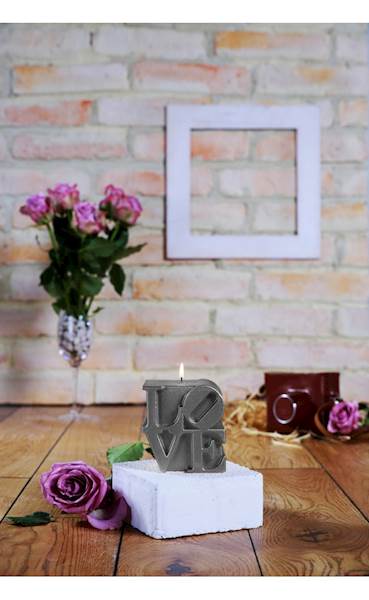 Świeca Candle Love Sign Steel
