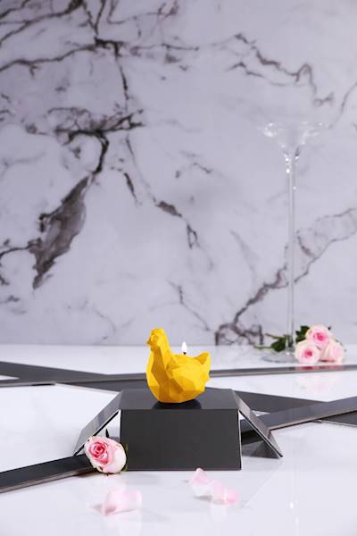 Świeca Candle Chicken Low Poly Small Yellow