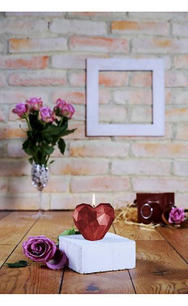 Świeca Candle Heart Low-Poly Red Metallic