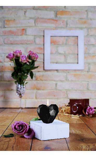 Świeca Candle Heart Low-Poly Black Metallic