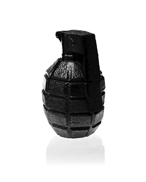 Świeca Candle Concrete Grenade Black Metallic L