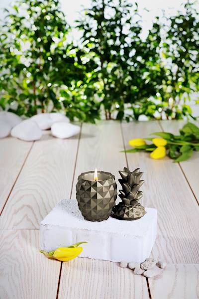 Świeca Candle Concrete Pineapple Golden Brown W