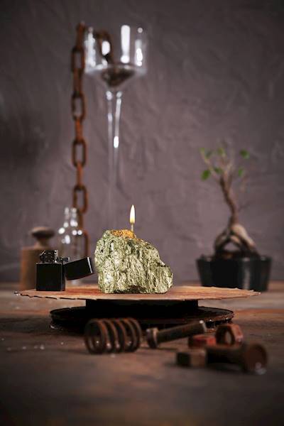 Świeca Candle Rock Medium Classic Gold