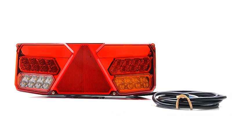 1039   W137dP+W44 lam.zesp.led-przyczepa