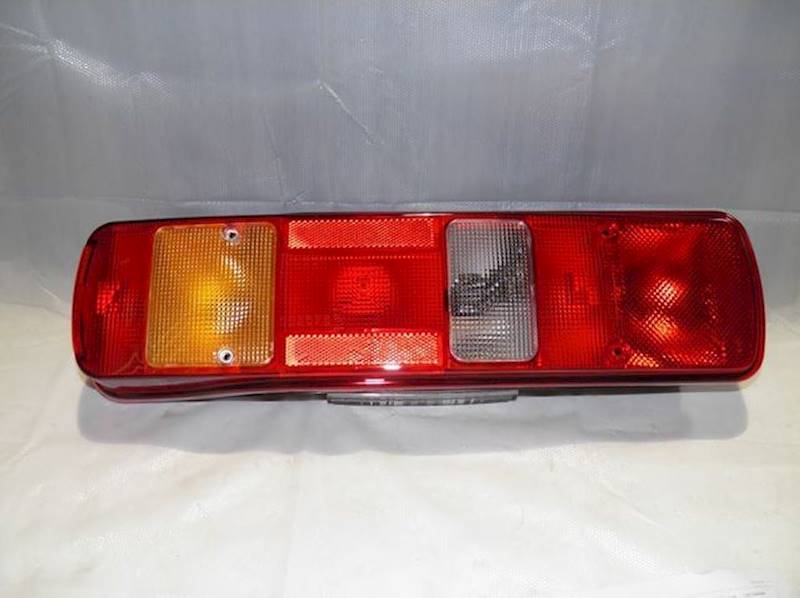 LAMPA ZESP.VOLVO FH NT lewa gn z boku