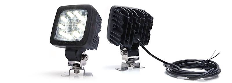 1205  W143/70 lam.rob.9led 3000lm 
