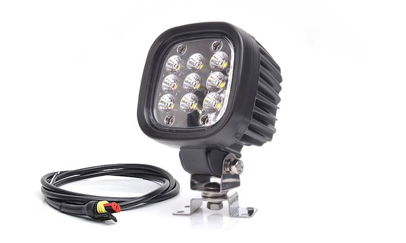 976/I*  W129  lam.rob.9led św.rozpr.3900lm Supers.