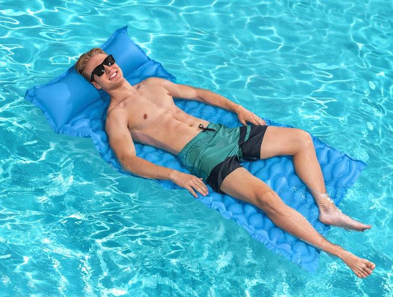 44020 Materac dmuchany plażowy do pływania zwijany Bestway 