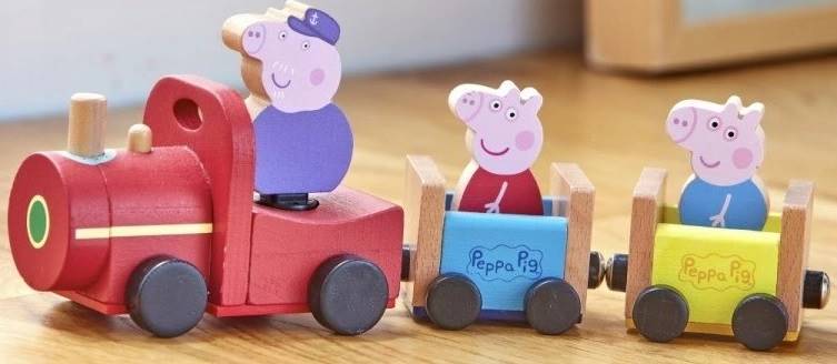 2100 ŚWINKA PEPPA DREWNIANY POCIĄG + FIGURKA
