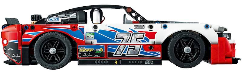 42153 LEGO TECHNIC CHEVROLET CAMARO ZL1 NASCAR