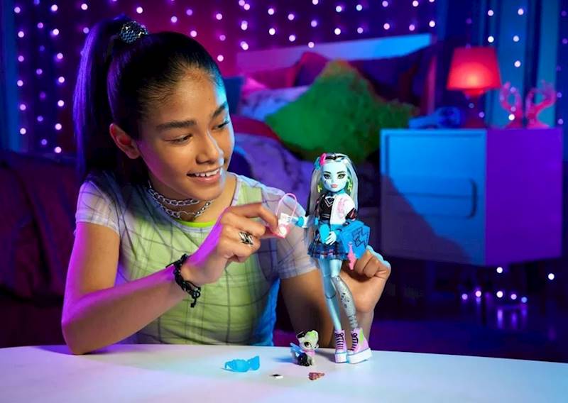9781 LALKA MONSTER HIGH FRANKIE STEIN + AKCESORIA
