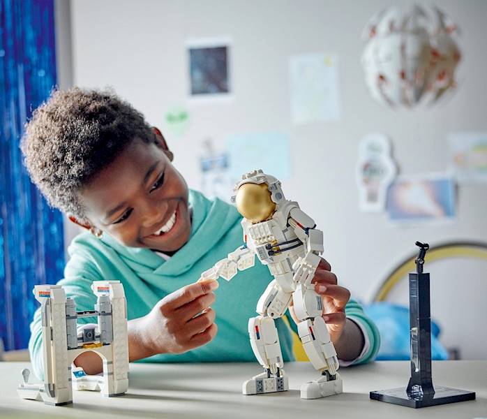 31152 KLOCKI LEGO CREATOR 3w1 ASTRONAUTA W KOSMOSIE 