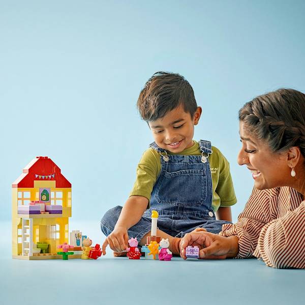 10433 KLOCKI LEGO DUPLO ŚWINKA PEPPA I DOMEK URODZINOWY