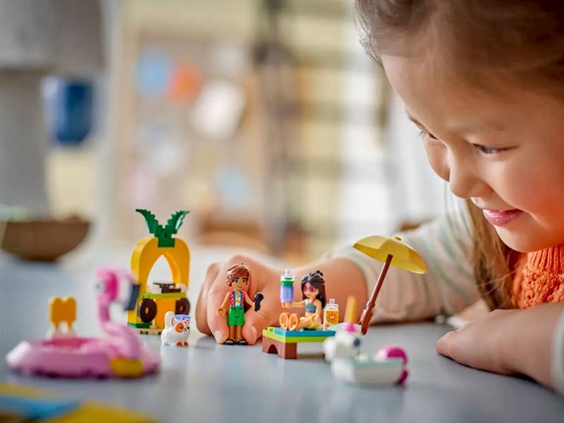 42658 Klocki Lego Friends Impreza na basenie z jednorożcem i flamingiem 