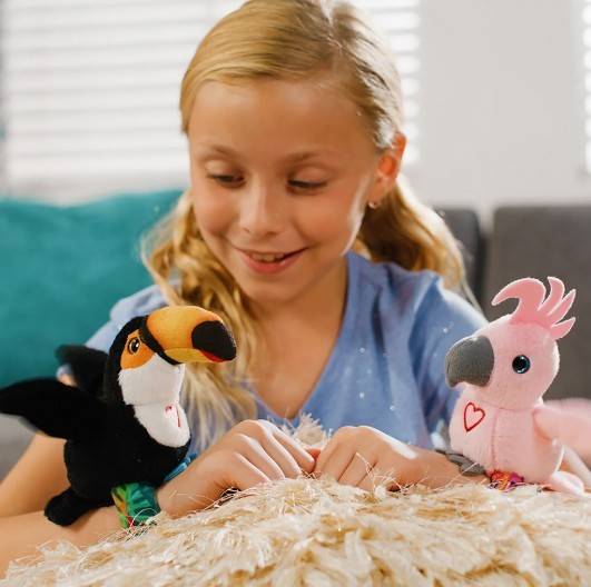 0948 Cobi Maskotka interaktywna Happy Yappers Wesołe gadułki - Kakadu