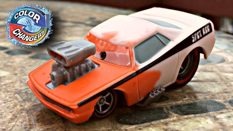 0805 Auto Cars Disney Pixar 2w1 Snot Rod zmieniający kolor 