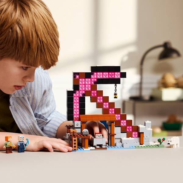 21277 LEGO Klocki Minecraft Kilofowa kopalnia