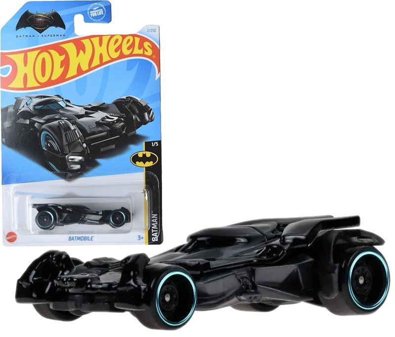 0227 METALOWY SAMOCHODZIK HOT WHEELS BATMOBILE BATMAN 2/250