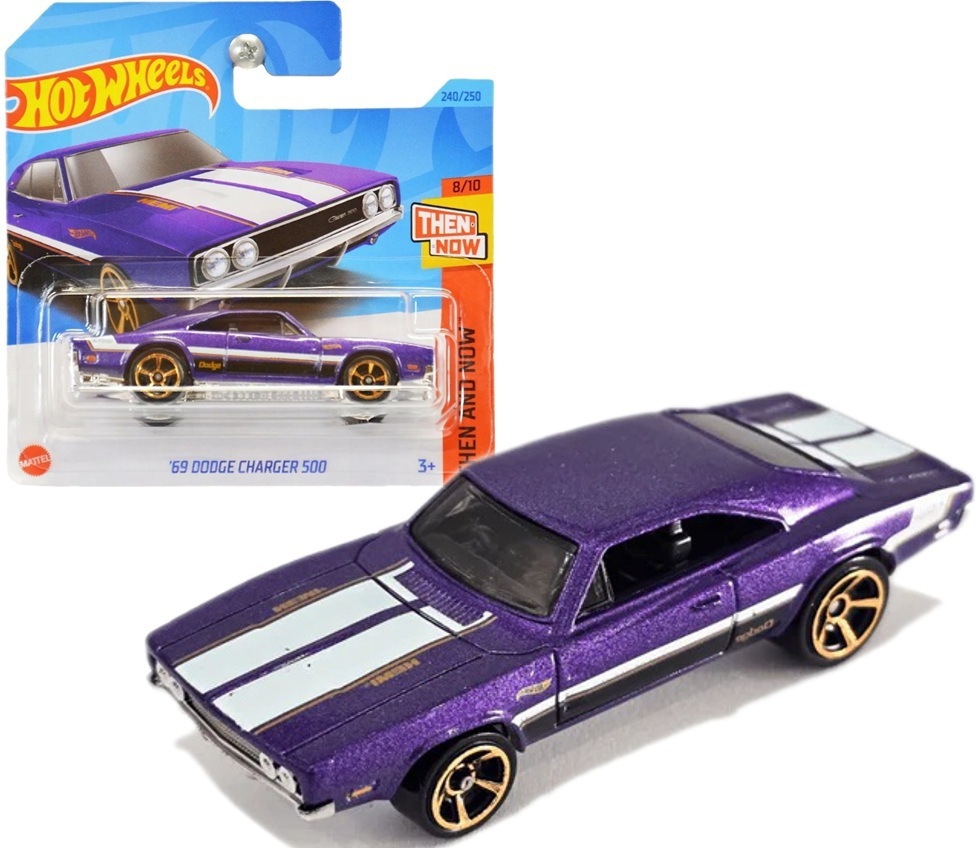 0227 METALOWY SAMOCHODZIK HOT WHEELS '69 DODGE CHARGER 500 THEN AND NOW 240/250