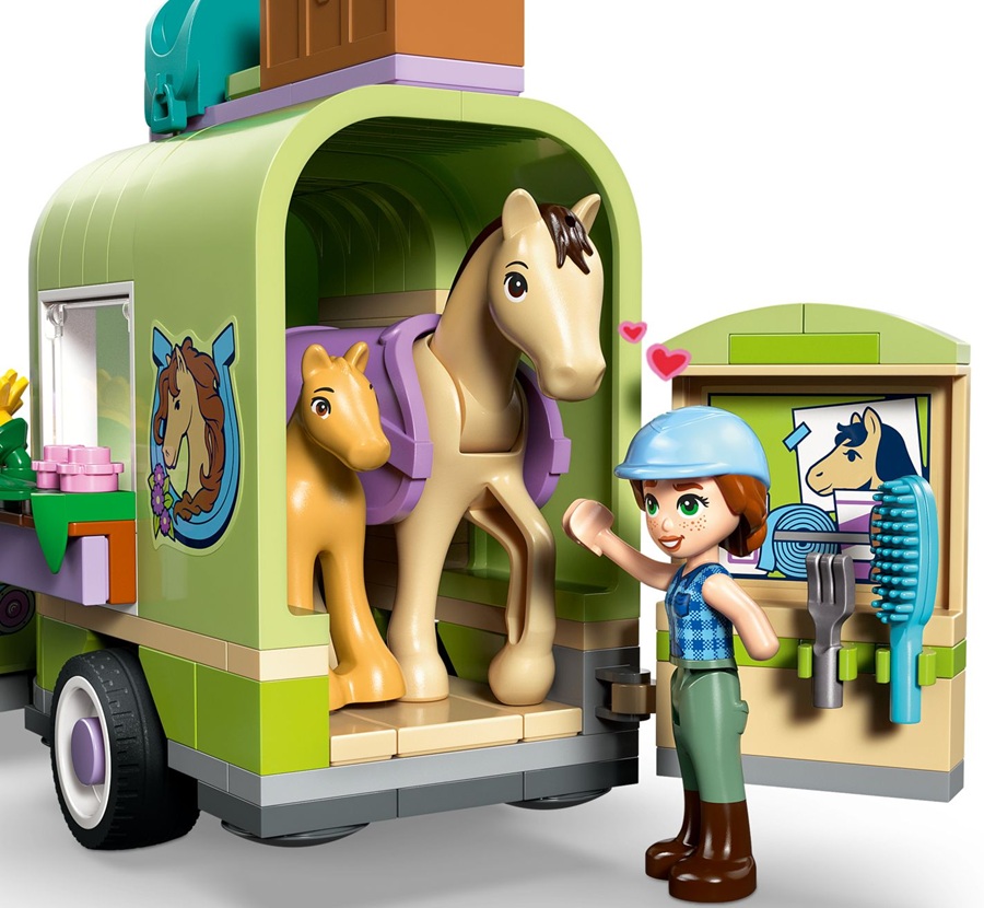 42695 Klocki Lego Friends Przyczepa z koniem i źrebaczkiem 279 elementów 