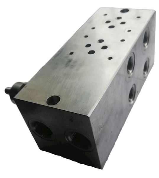 Blok NG6 2-sekcyjny z zaw. przelewowym 20-210 bar