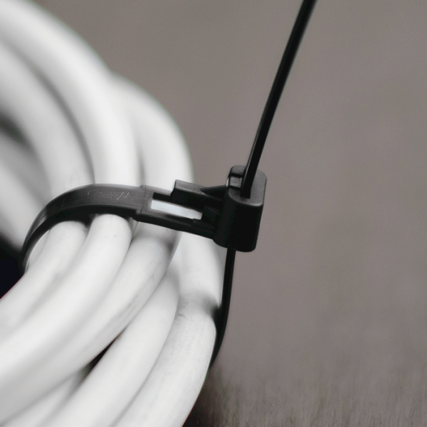 Opaska 300/4,8 kablowa czarna rozpinana