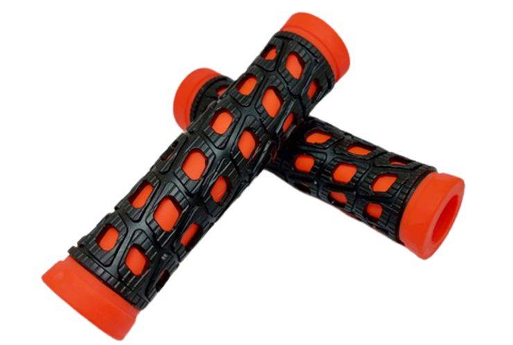 Chwyty kierownicy 130mm czarno/czerwone