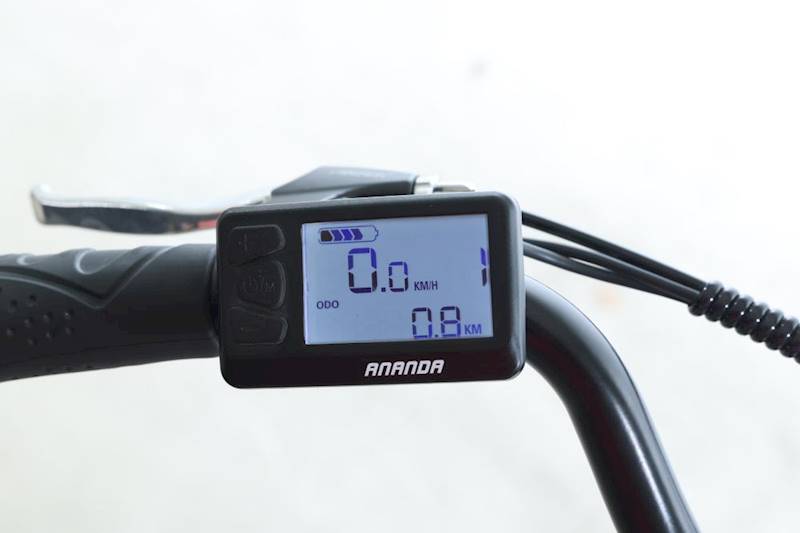 Rower 28" CITY E-BIKE 19" RC-820 biały