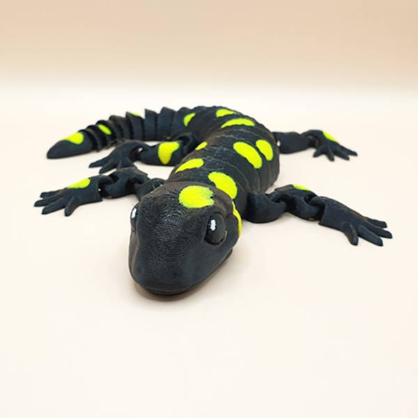 Salamandra plamista 3D - 24 cm
