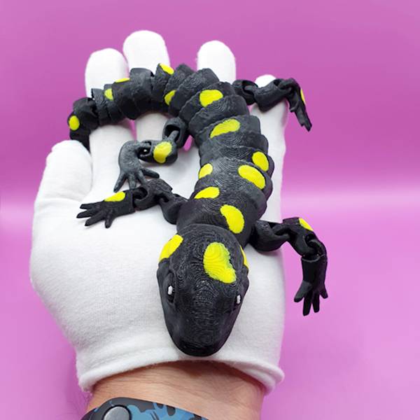 Salamandra plamista 3D - 24 cm