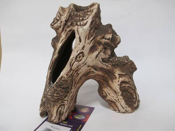 OZDOBA KORZEŃ STOJĄCY Z OTWOREM 17x17x8cm