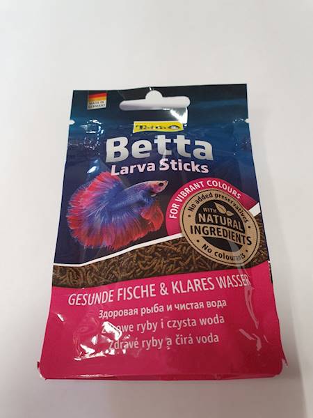 TETRA BETTA LARVA STICKS 5g saszetka