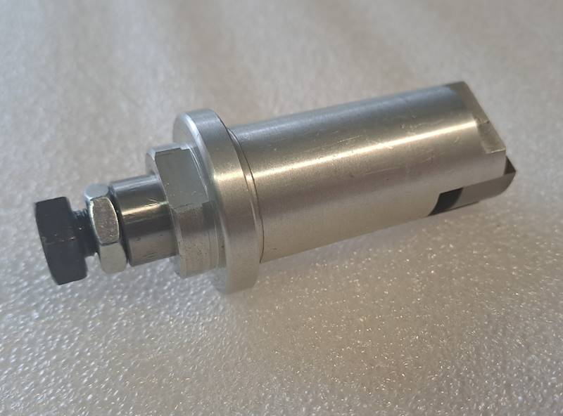 Popychacz plus prowadnica M72